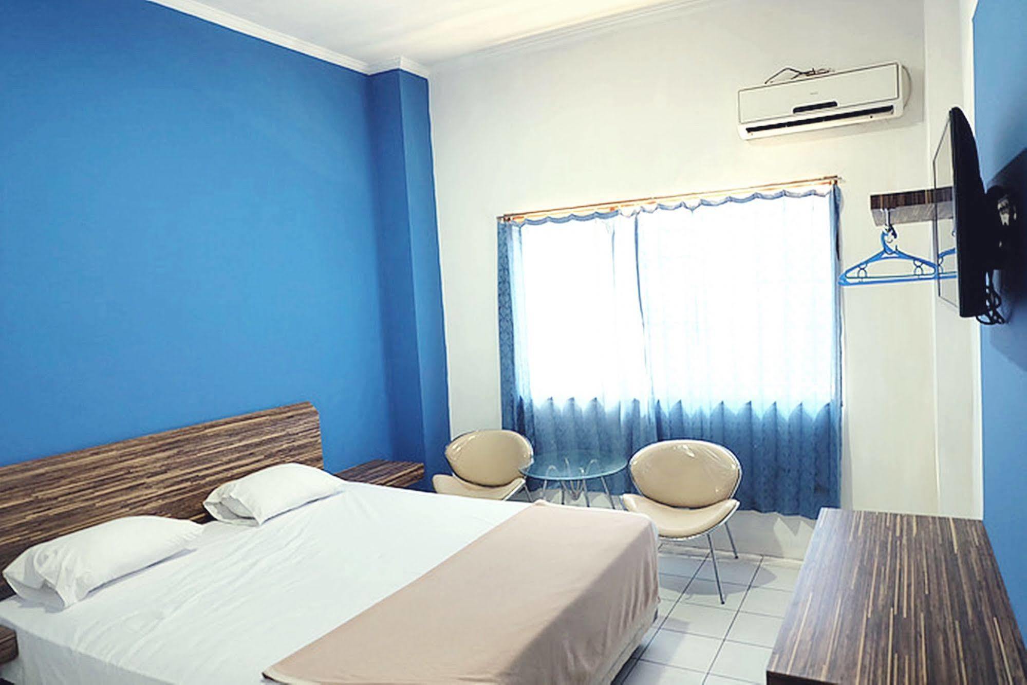 Super Oyo Collection O 92130 Hotel Fiducia Kaji Yakarta Exterior foto